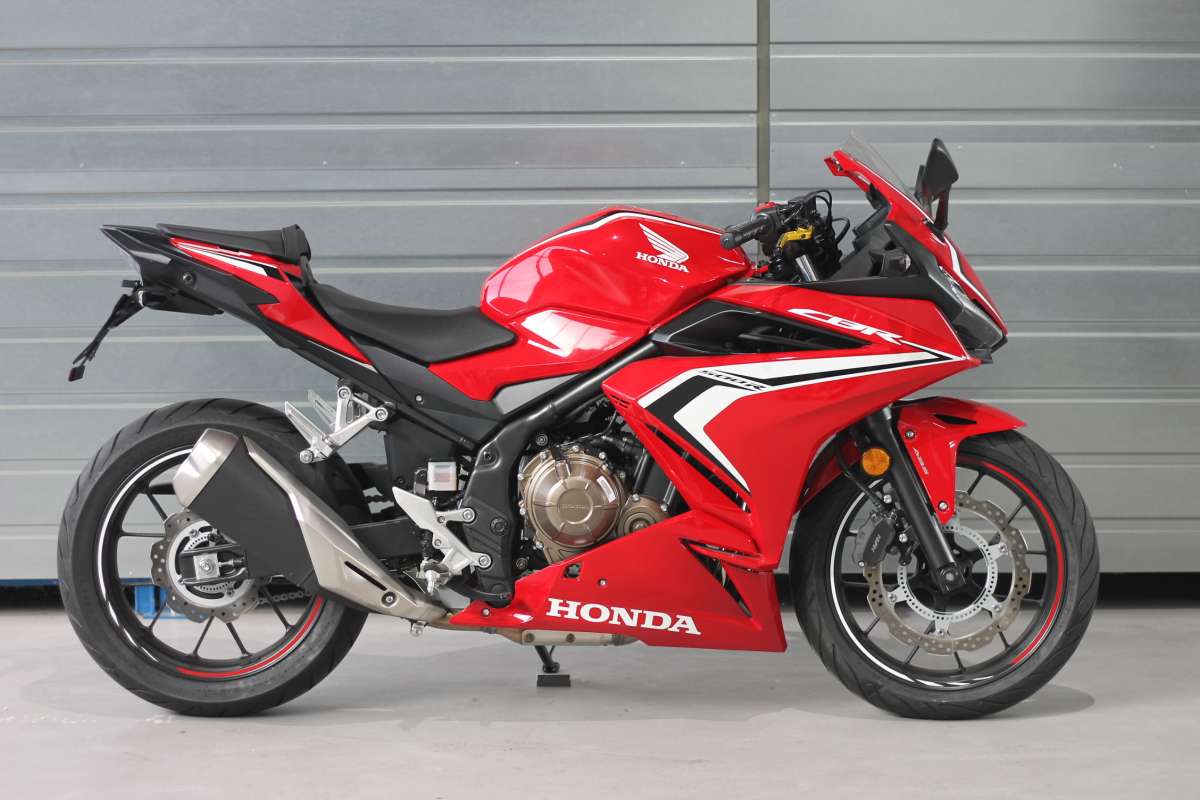 GZDLMoto Support de plaque d'immatriculation, pour HONDA CBR500R/CB500F 2019 -2023, Fender Eliminator avec lumières de plaque d'immatriculation LED et trous de montage pour clignotants (noir) H1655 GZDLMoto Support de plaque d'immatriculation, pour HONDA CBR500R/CB500F 2019 -2023, Fender Eliminator avec lumières de plaque d'immatriculation LED et trous de montage pour clignotants (noir) H1655